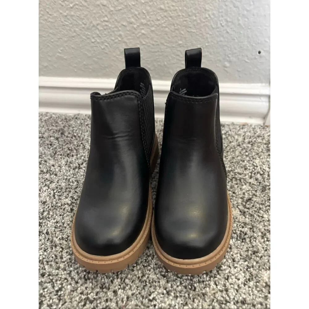❤️Old Navy Toddler Chelsea Boots Sz8